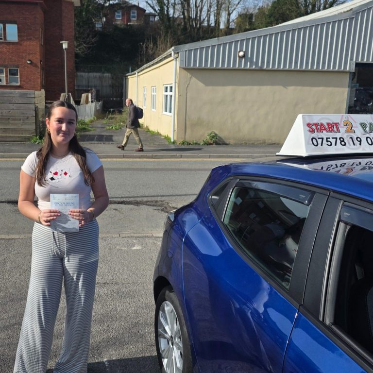 Tula-rose giving start 2pass 5 stars from Llandeilo, smashing first time pass zero faults