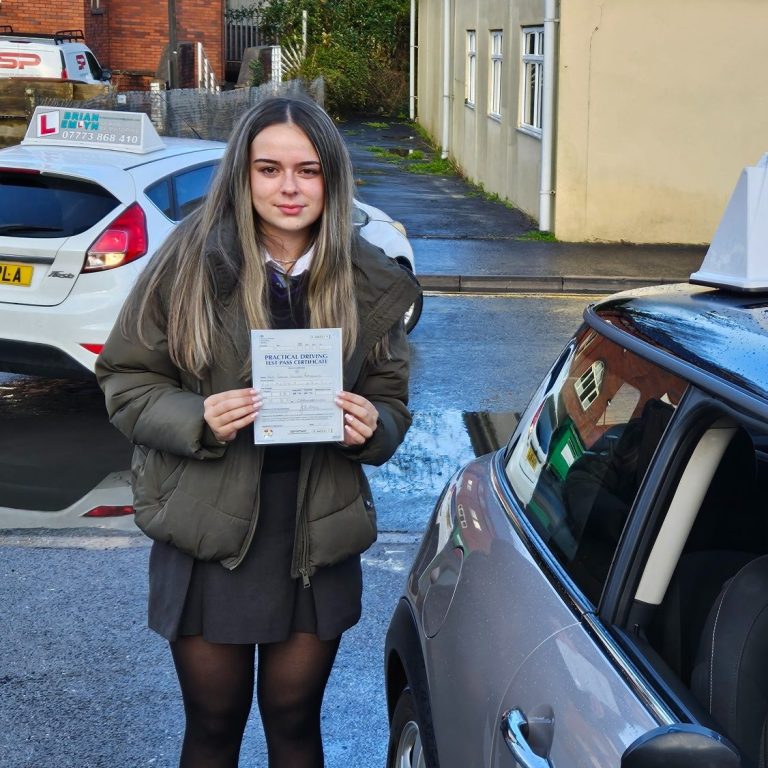 Emma giving start 2pass 5 stars from Ammandford, smashing first time pass zero faults