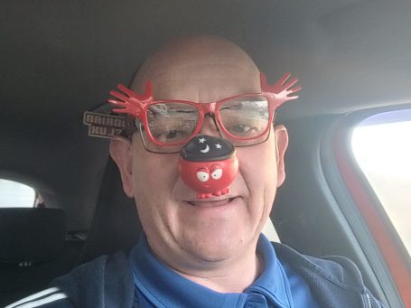 Red Nose Day craig showing off his new Glasses and big red nose supporting the charity 